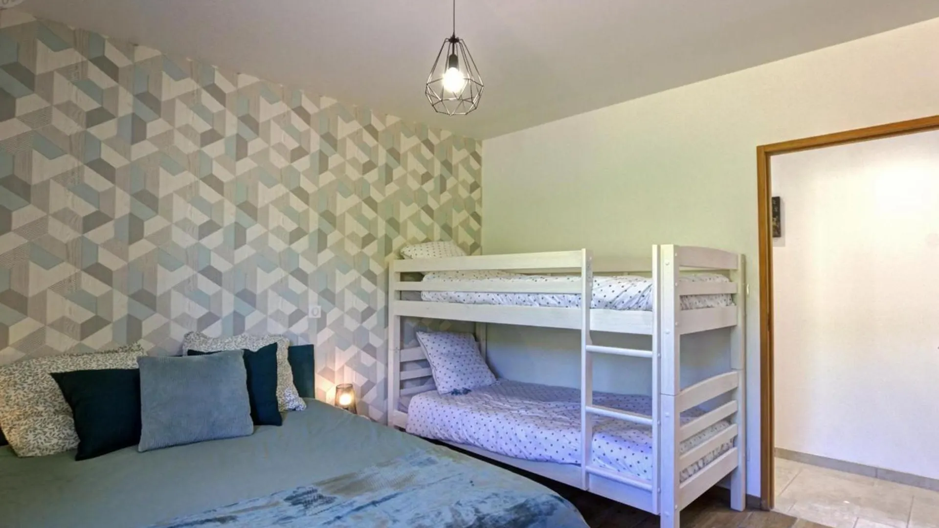 Holiday home Grande Maison Renovee Avec Piscine Chauffee, Salle De Jeux, Pour 14 Pers. A Sail-Les-Bains - Fr-1-496-301 France